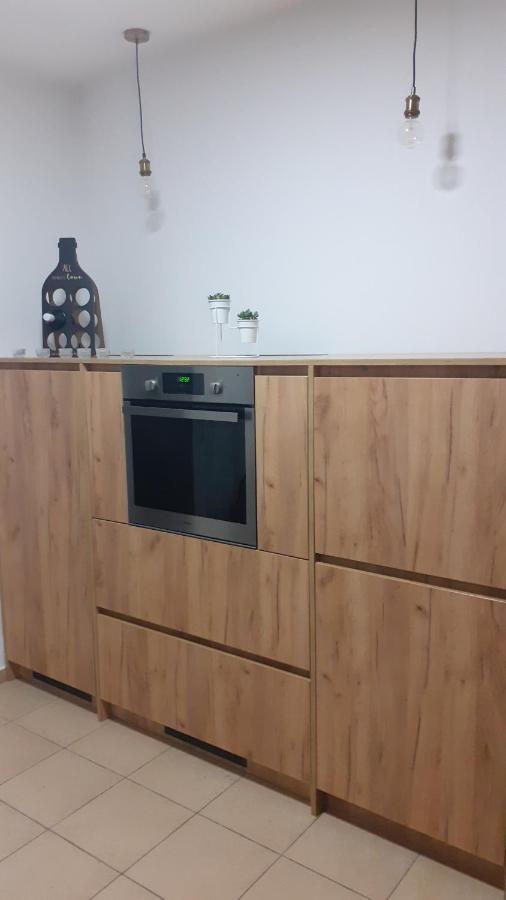 Apartament Oaza Klara Karlovac Zewnętrze zdjęcie