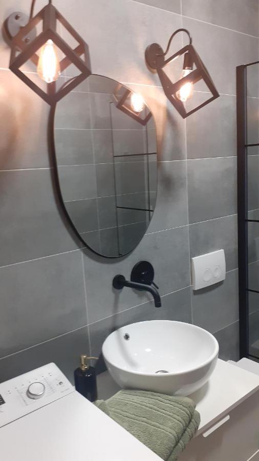 Apartament Oaza Klara Karlovac Zewnętrze zdjęcie