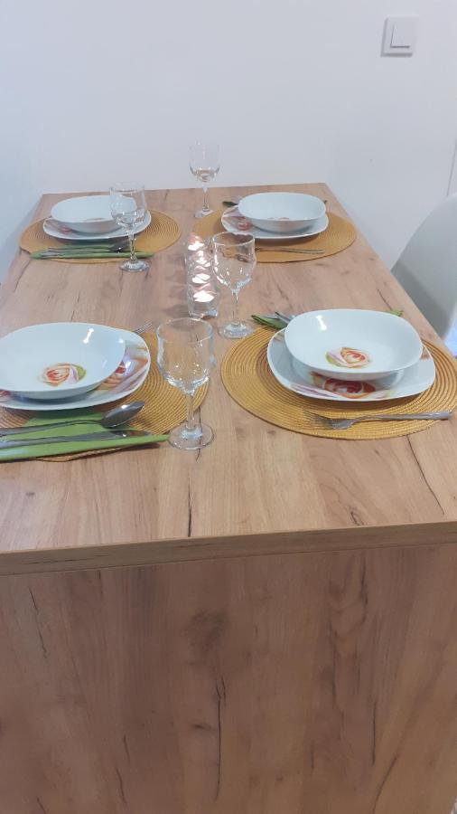 Apartament Oaza Klara Karlovac Zewnętrze zdjęcie